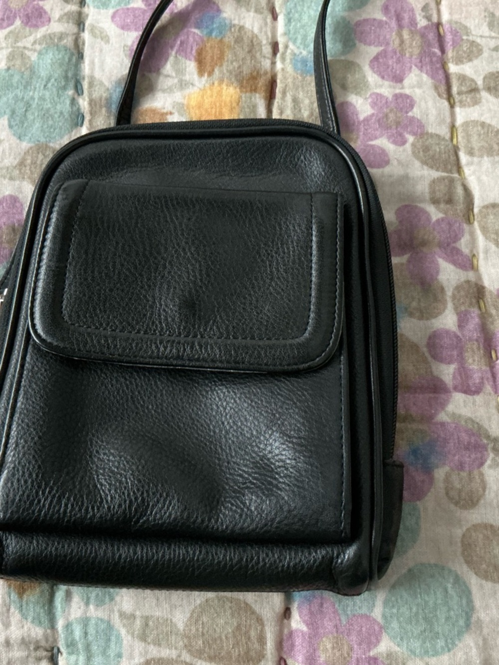 OSGOODE MARLEY RFID Mini Organizer, pre-owned
